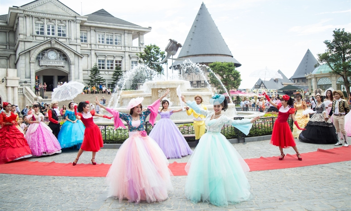 ĐÀ NẴNG – NGŨ HÀNH SƠN – HỘI AN- BÀ NÀ – NÚI THẦN 